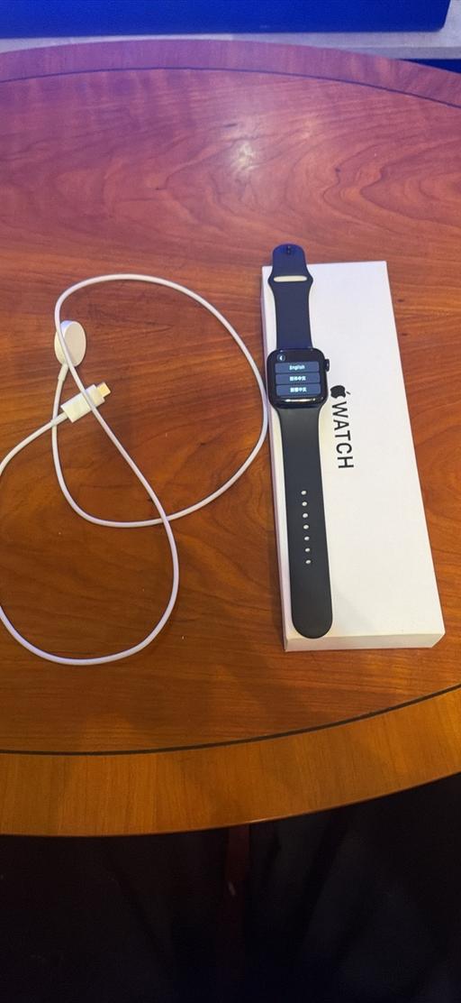 Buy & Sell Camp Hill Birmingham - Photos for Apple Watch SE 2nd gen