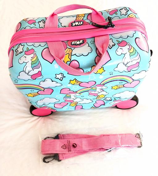 Buy & Sell Upton Park East London - Photos for Kids Suitcase