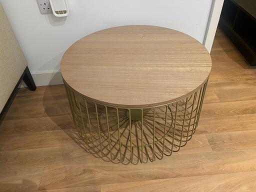 Buy & Sell East Ham East London - Photos for Enzo Large Solid Oak Gold Cage Table