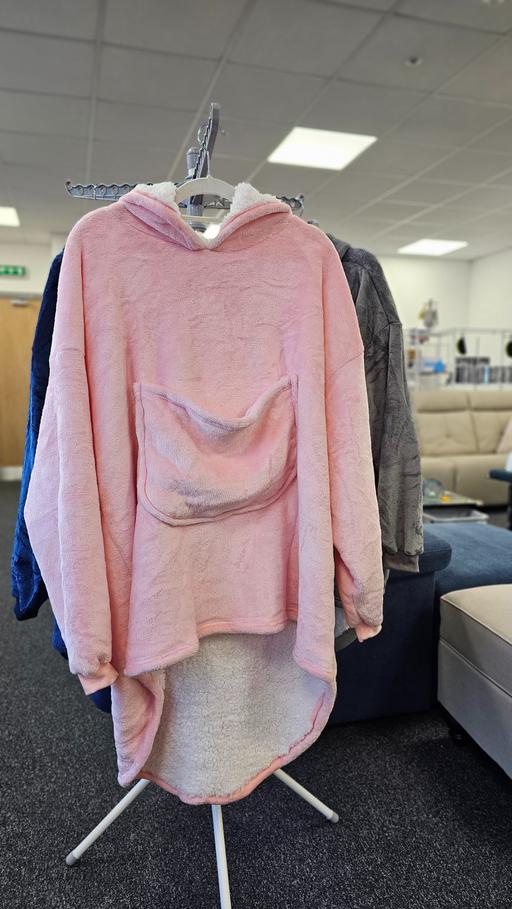 Buy & Sell Crayford Bexley - Photos for One Size Hoodie-Rose