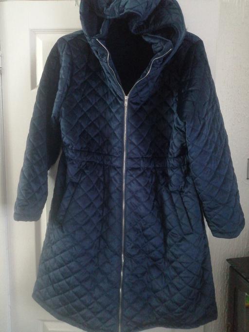 Buy & Sell Moseley Village Wolverhampton - Photos for navy 2XL velvet hooded house coat