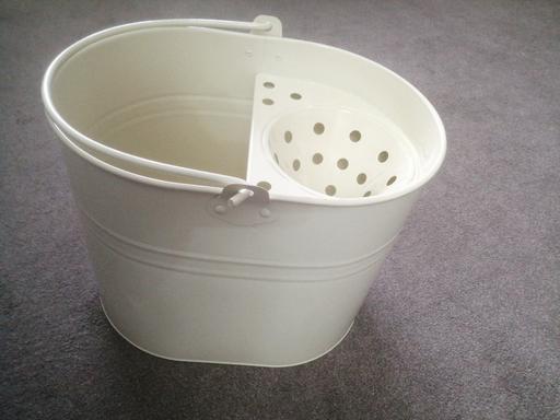 Buy & Sell Heath Town Wolverhampton - Photos for New cream metal mop bucket with handle