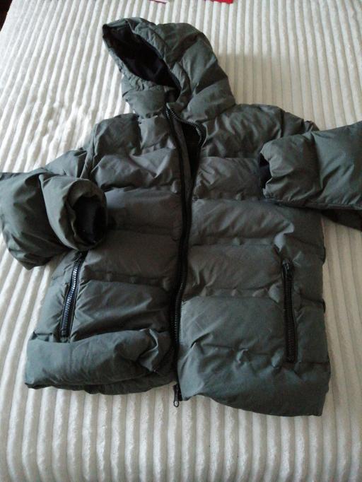 Buy & Sell Wednesfield Wolverhampton - Photos for Boys 9yrs coat