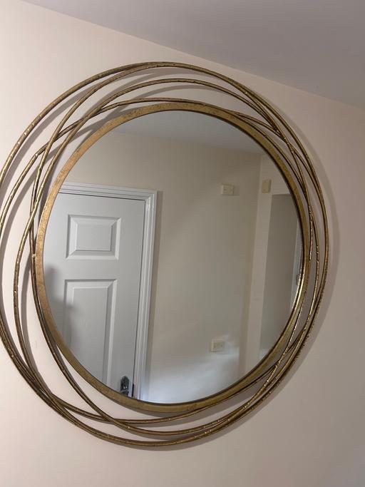 Buy & Sell Mortimer West Berkshire - Photos for Javen Round Metal Swirl Framed Mirror