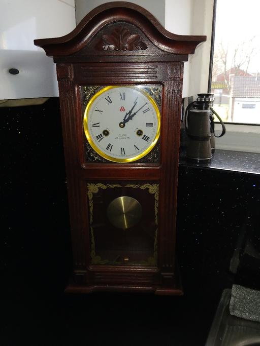 Buy & Sell Princes End Sandwell - Photos for 31 day chime clock