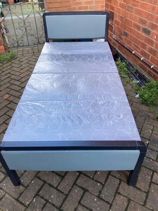 Buy & Sell Sedgley Dudley - Photos for Fold up single bed
