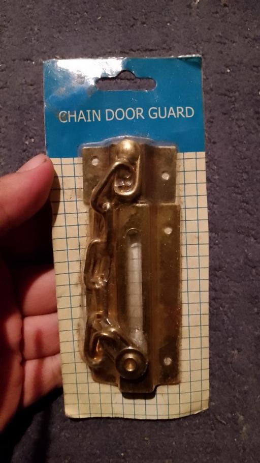 Buy & Sell Falconwood South East London - Photos for chain door guard