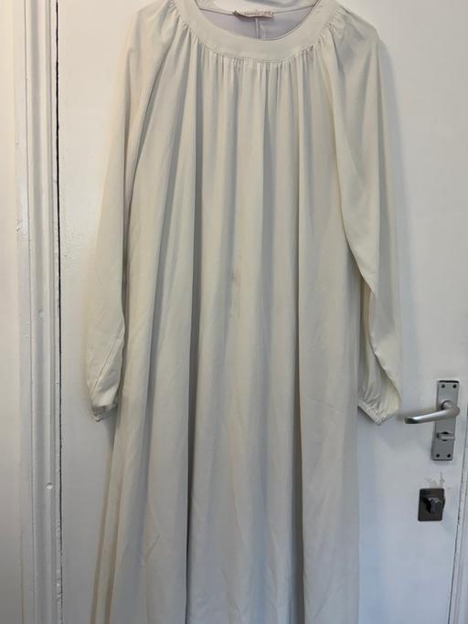 Buy & Sell Gloucester Road South West London - Photos for Off white abaya