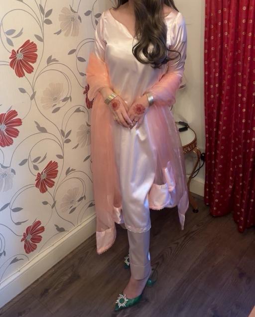 Buy & Sell West Bowling Bradford - Photos for blush pink silk 3 piece trouser and scarf