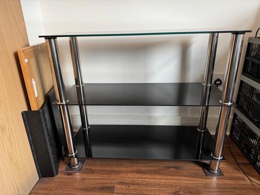 Buy & Sell Glasgow Airport Renfrewshire - Photos for Black glass TV Unit / Shelves