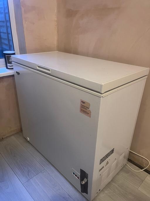 Buy & Sell Canning Town East London - Photos for Large chest freezer