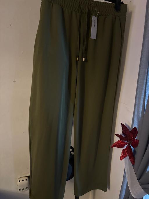 Buy & Sell Skelmersdale West Lancashire - Photos for Green 2piece set brandnew with labels