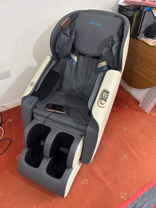Buy & Sell Lower Clapton East London - Photos for Massage chair