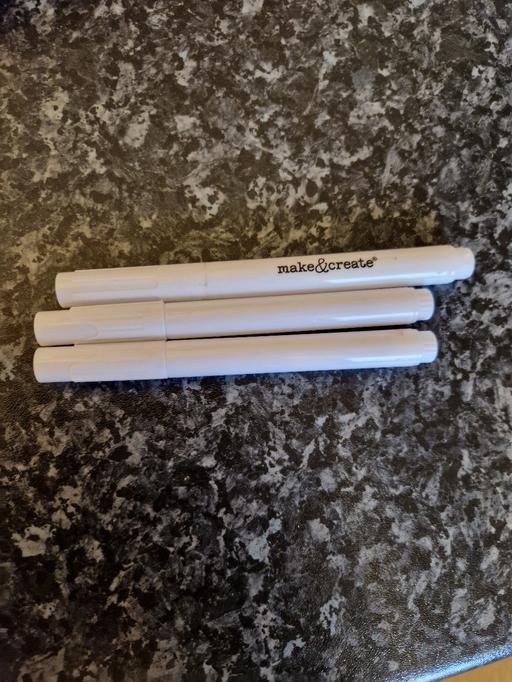 Buy & Sell Aylestone Leicester - Photos for brand new white chalk pens x3