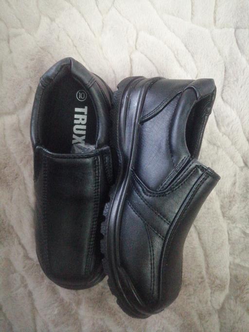 Buy & Sell Heath Town Wolverhampton - Photos for New size 10 boy's black slip on shoes