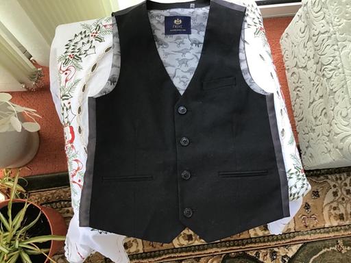 Buy & Sell Essington Wolverhampton - Photos for Boys Next waistcoat age 7