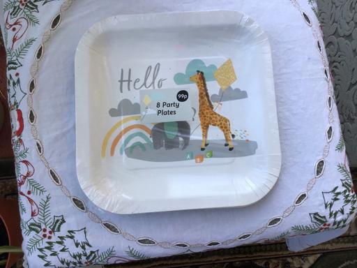 Buy & Sell Essington Wolverhampton - Photos for Packet of party plates
