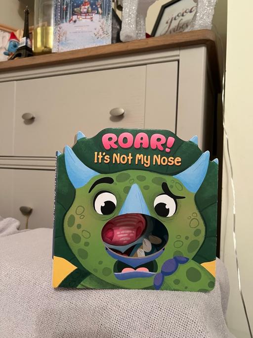 Buy & Sell Easington Lane Sunderland - Photos for Childrens Board Book ( New )