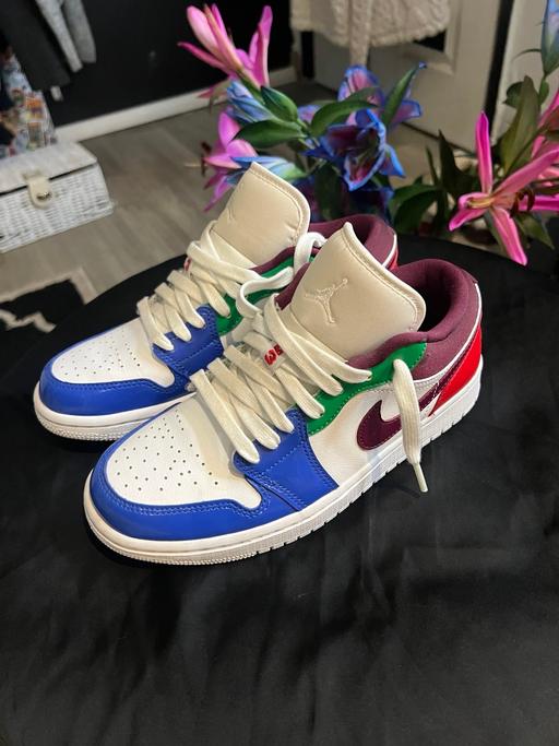 Buy & Sell Hanworth Hounslow - Photos for Air Jordan 1 Low Multi-Colour UK 4