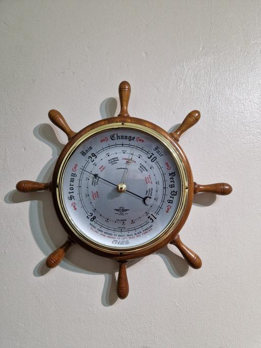 Buy & Sell Great Harrowden North Northamptonshire - Photos for SHIPS WHEEL BAROMETER
