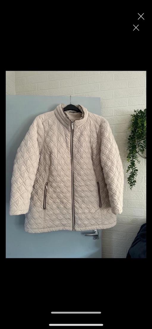 Buy & Sell Conisbrough Doncaster - Photos for Beige coat size 26 ladies