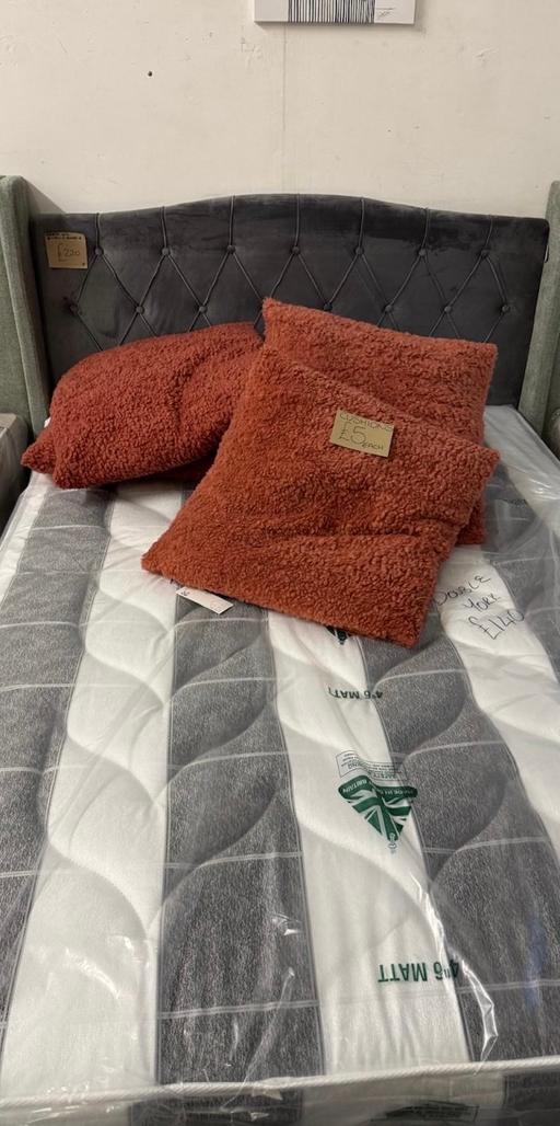 Buy & Sell Grange Park West Northamptonshire - Photos for Grey Velvet- Freya Bed (Brand New Never Used)