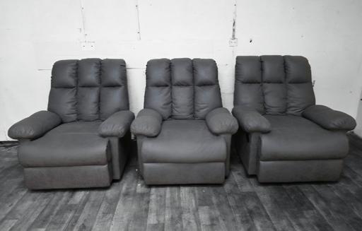 Buy & Sell Newhall Street Birmingham - Photos for scs grey suede manual recliner chair x3