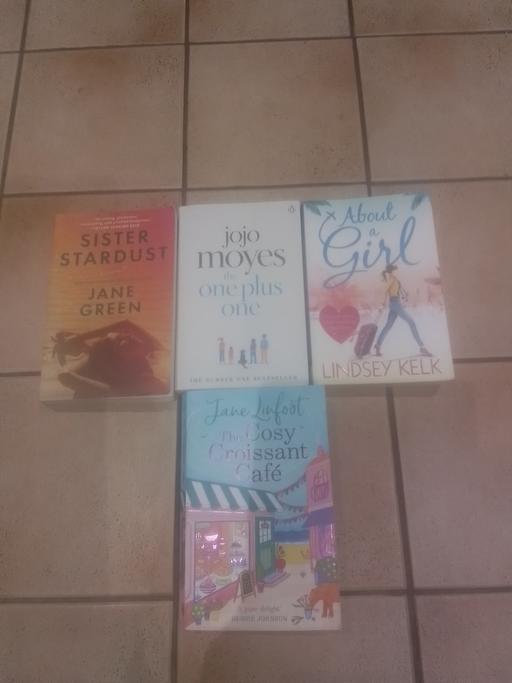 Buy & Sell Streetly Walsall - Photos for FIVE GOOD BOOKS