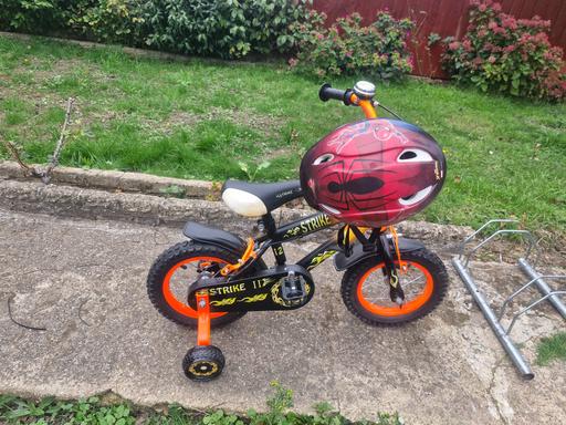 Buy & Sell Sipson Hillingdon - Photos for KIDS STRIKE BIKE BICYCLE