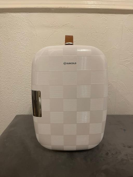 Buy & Sell Northolt Ealing - Photos for Chequer White Subcold PRO6 Mini Fridge