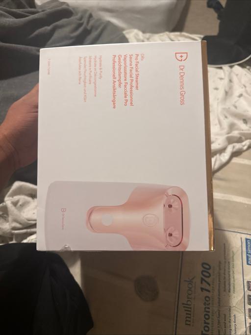 Buy & Sell Earley Reading - Photos for DR dennis gross pro faical suna facial