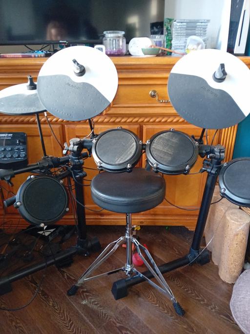 Buy & Sell Stockport Greater Manchester - Photos for Electric Drum Kit (kids)