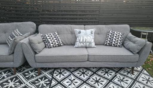 Buy & Sell Wednesfield Wolverhampton - Photos for Grey DFS French Connection Sofas.4&3🎄🎄