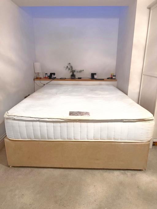 Buy & Sell Clapham South West London - Photos for King size bed with mattress