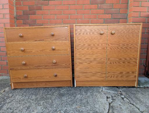 Buy & Sell - Photos for Vintage 4-drawer chest & 2-door cabinet