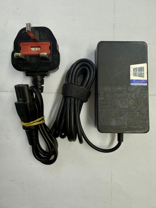 Buy & Sell Highams Park East London - Photos for Microsoft Surface Pro 5/6 44W Charger