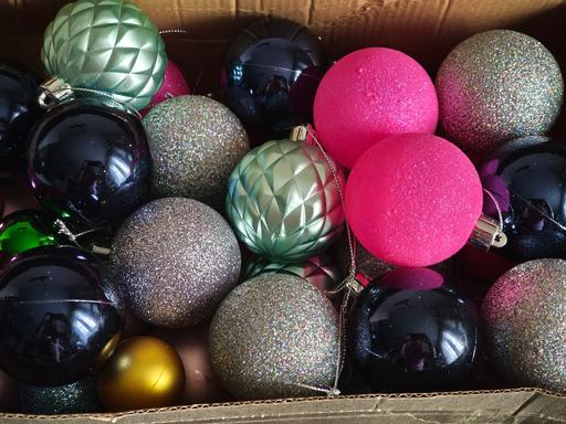 Buy & Sell Wednesfield Wolverhampton - Photos for christmas baubles / decorations