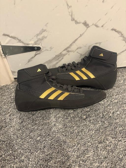 Buy & Sell Wednesbury Sandwell - Photos for Adidas boxing boots junior 5