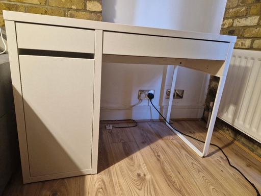 Buy & Sell Canning Town East London - Photos for White IKEA desk with drawers