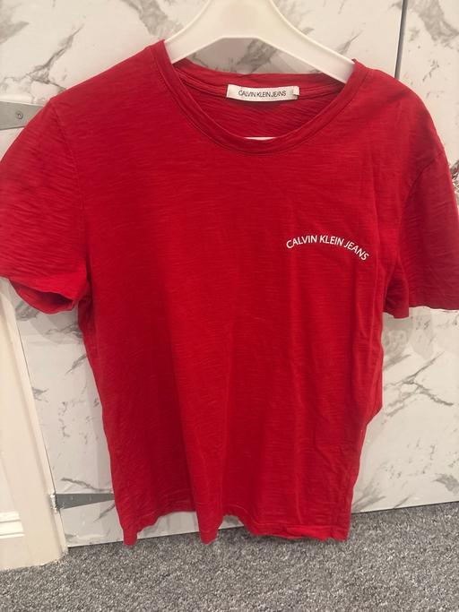 Buy & Sell Wednesbury Sandwell - Photos for Red Calvin Klein T-Shirt Med