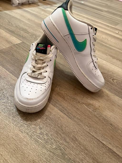 Buy & Sell Toddington Central Bedfordshire - Photos for Trainers