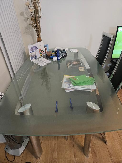 Buy & Sell Hayes Hillingdon - Photos for Glass table plus 6 chairs