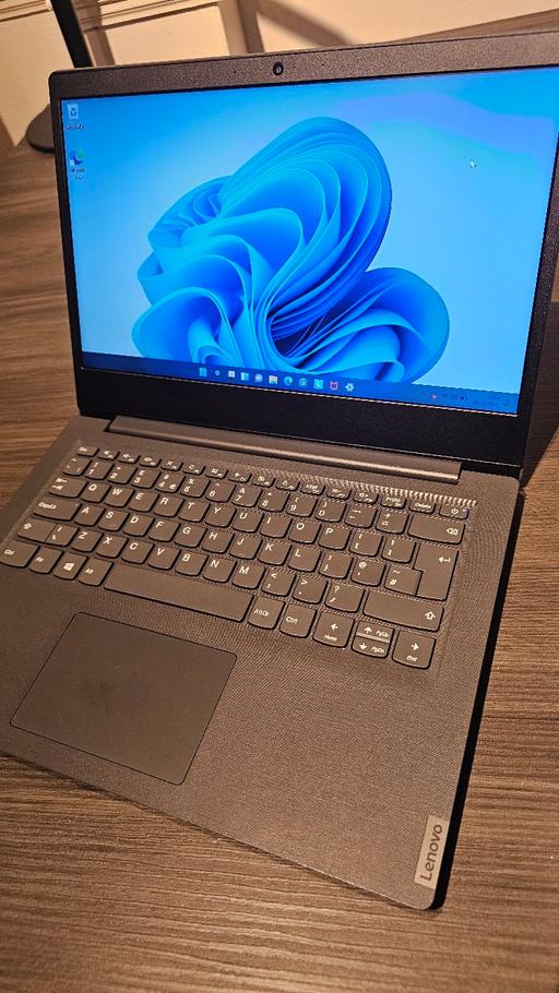 Buy & Sell Dagenham Barking and Dagenham - Photos for Lenovo V14 14