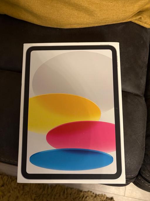 Buy & Sell Haydock Saint Saint Helens - Photos for iPad A16 128gb and keyboard case