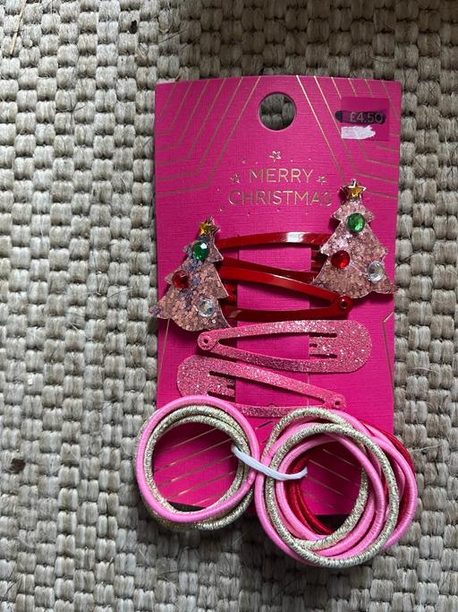 Buy & Sell Wednesfield Wolverhampton - Photos for Christmas clips 2£ a pack