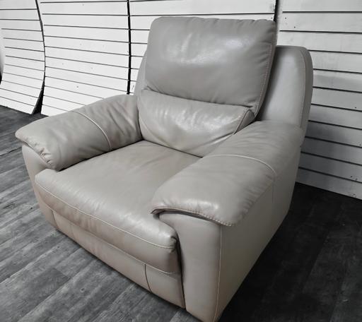 Buy & Sell Birmingham New Street Birmingham - Photos for dfs grey leather manual recliner chair