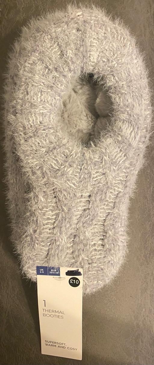 Buy & Sell Camp Hill Birmingham - Photos for Thermal Snuggle slippers size 3/4