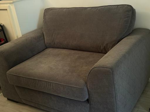 Buy & Sell West Kensington West London - Photos for Sofa