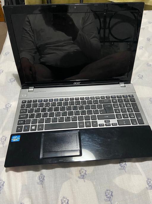 Buy & Sell Victoria Docks East London - Photos for Laptop Model Acer Aspire V3-571