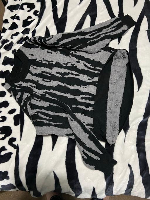 Buy & Sell Ilford Redbridge - Photos for Black and grey knitted sleeveless vest xxl